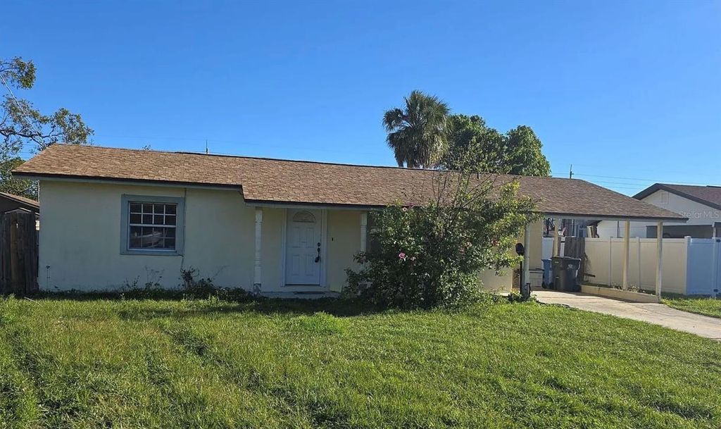 5005 STOLLS AVENUE, Tampa, FL 33615