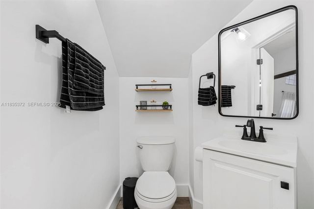11532 SW 148th Path, Miami, FL 33196
