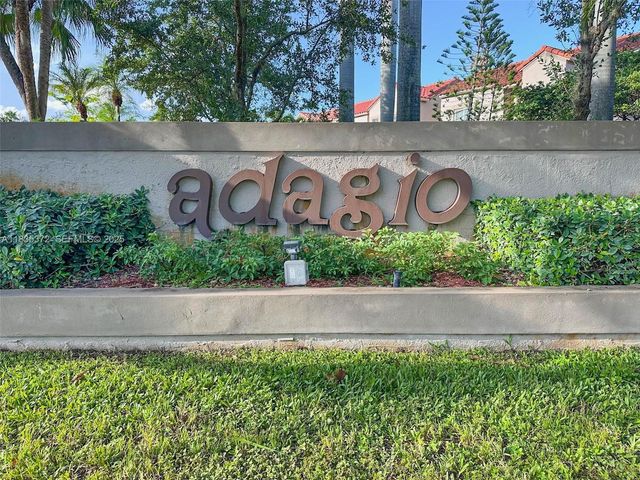 11532 SW 148th Path, Miami, FL 33196