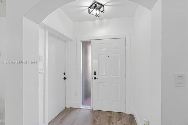 11532 SW 148th Path, Miami, FL 33196