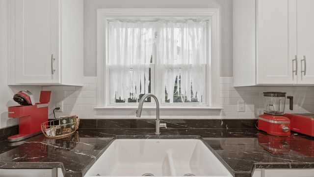 3819 Longview Drive, Chattanooga, TN 37409