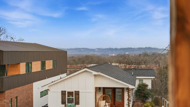 3819 Longview Drive, Chattanooga, TN 37409