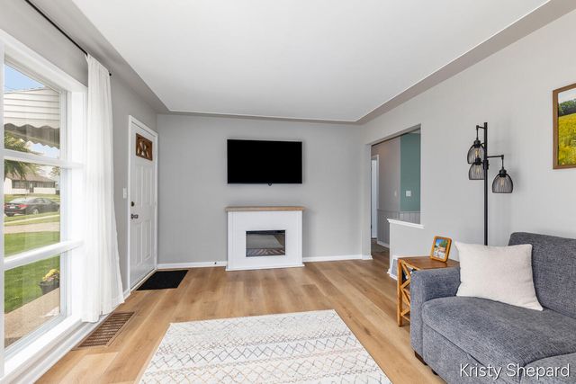 4326 Michael Avenue Sw, City Of Wyoming, MI 49509