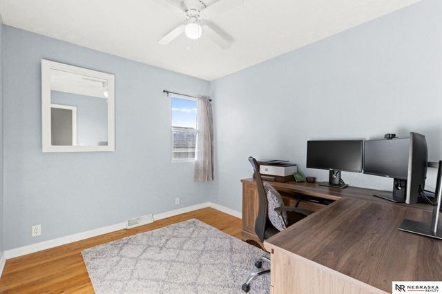 1629 N 107th Avenue, Omaha, NE 68114