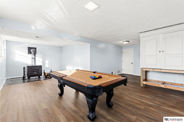 1629 N 107th Avenue, Omaha, NE 68114