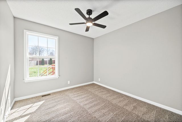 1657 Cedar Springs Ct, Clarksville, TN 37042