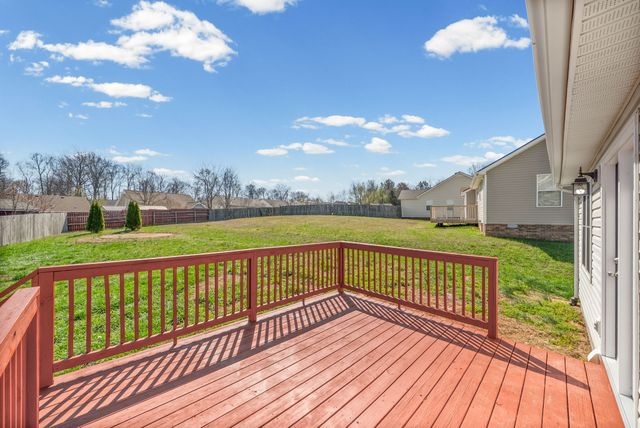 1657 Cedar Springs Ct, Clarksville, TN 37042