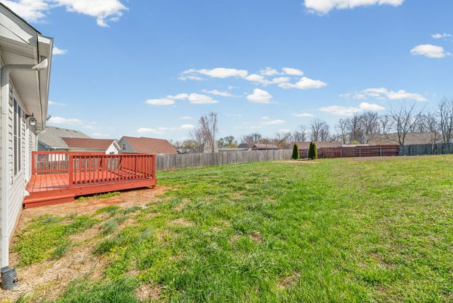 1657 Cedar Springs Ct, Clarksville, TN 37042