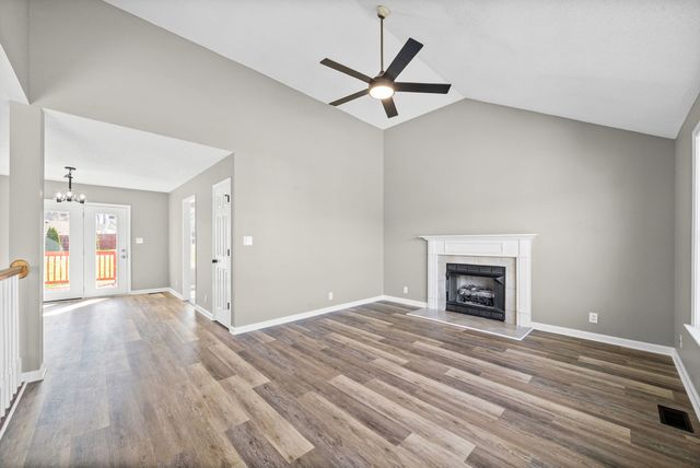 1657 Cedar Springs Ct, Clarksville, TN 37042