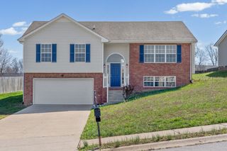 1657 Cedar Springs Ct, Clarksville, TN 37042