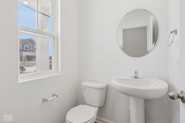 1673 Creek Bed Lane, Pendleton, IN 46064