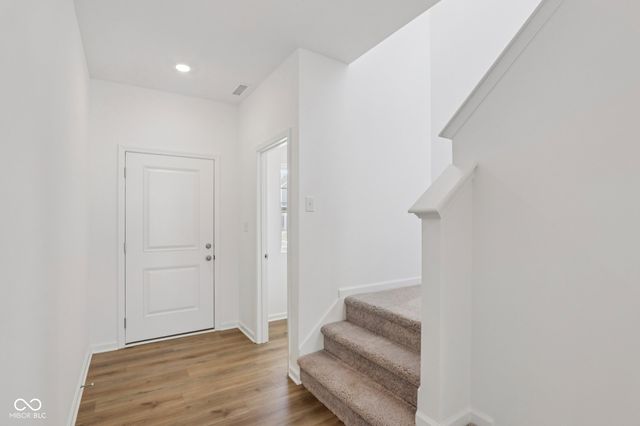 1673 Creek Bed Lane, Pendleton, IN 46064