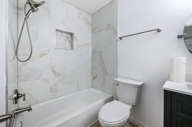 1001 W MARION AVENUE 11, Punta Gorda, FL 33950
