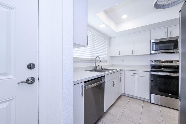 1001 W MARION AVENUE 11, Punta Gorda, FL 33950