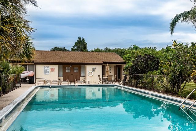 1001 W MARION AVENUE 11, Punta Gorda, FL 33950