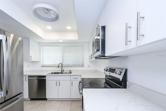 1001 W MARION AVENUE 11, Punta Gorda, FL 33950