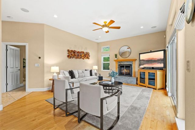 12 Casa Way, Scotts Valley, CA 95066