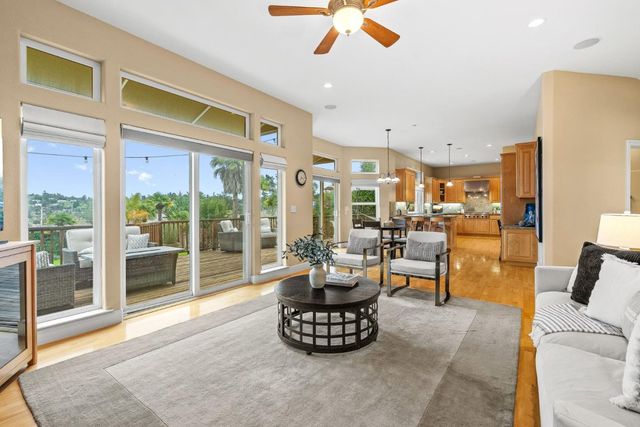 12 Casa Way, Scotts Valley, CA 95066