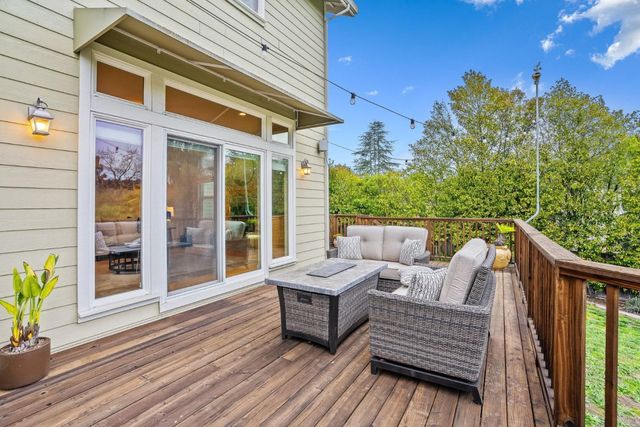 12 Casa Way, Scotts Valley, CA 95066