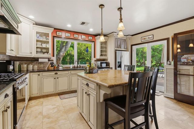 5412 Hildreth Ln, Stockton, CA 95212
