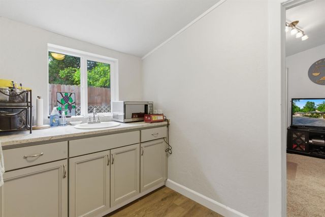 5412 Hildreth Ln, Stockton, CA 95212
