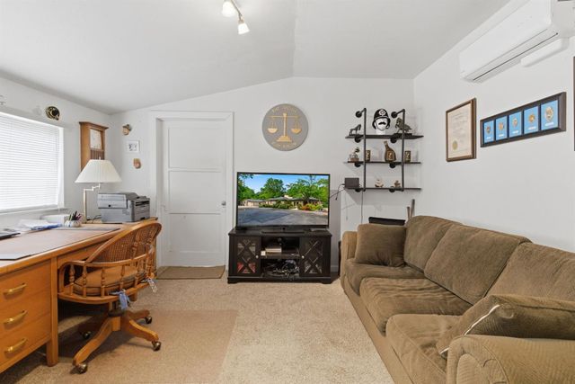 5412 Hildreth Ln, Stockton, CA 95212
