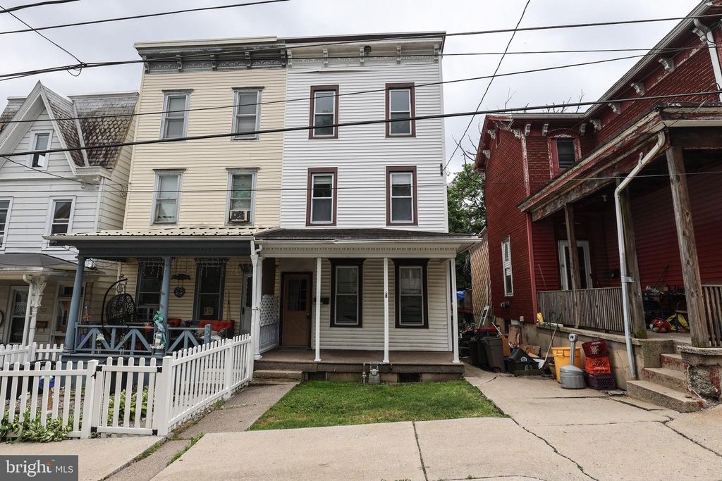 511 HARRISON ST, Pottsville, PA 17901