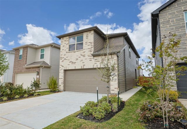 2210 Villa Clara Drive, Friendswood, TX 77546