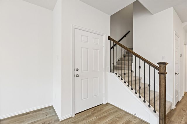 2210 Villa Clara Drive, Friendswood, TX 77546