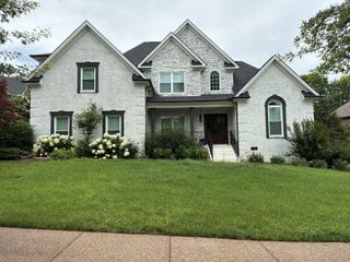 108 Turning Leaf Way, Hendersonville, TN 37075