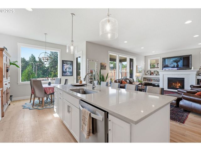 13522 Nw ANTHEM Ln, Portland, OR 97229