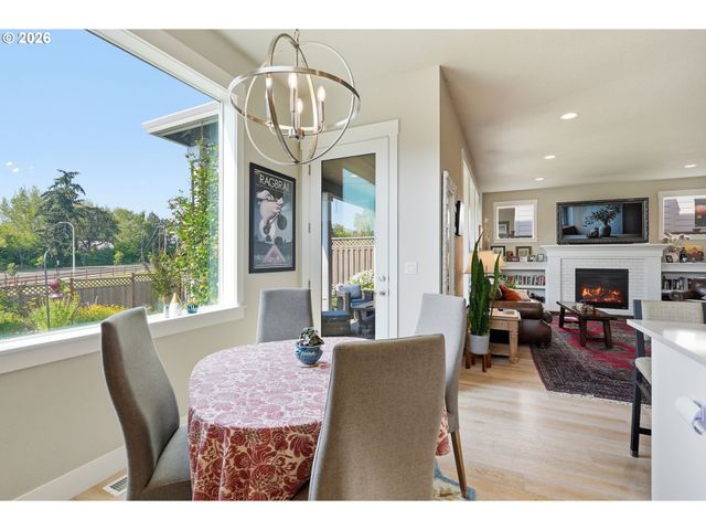 13522 Nw ANTHEM Ln, Portland, OR 97229