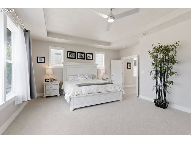 13522 Nw ANTHEM Ln, Portland, OR 97229