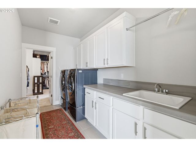 13522 Nw ANTHEM Ln, Portland, OR 97229