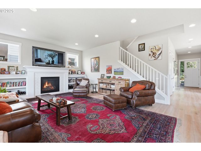 13522 Nw ANTHEM Ln, Portland, OR 97229
