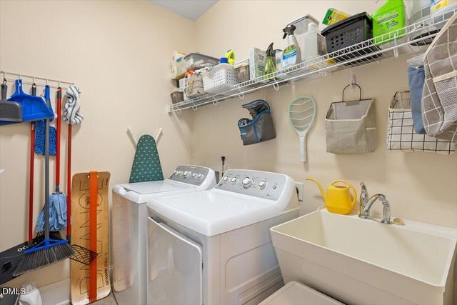 780 Fallon Grove Way, Raleigh, NC 27608