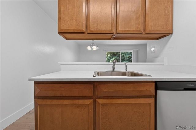 2150 S Vaughn Way 202D, Aurora, CO 80014