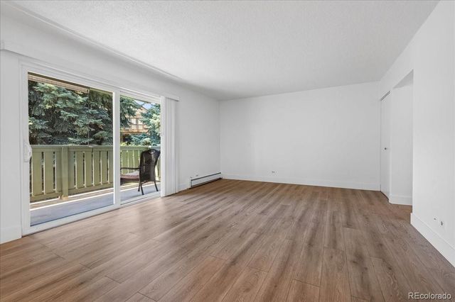 2150 S Vaughn Way 202D, Aurora, CO 80014