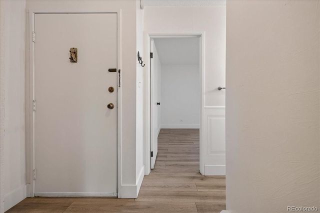 2150 S Vaughn Way 202D, Aurora, CO 80014