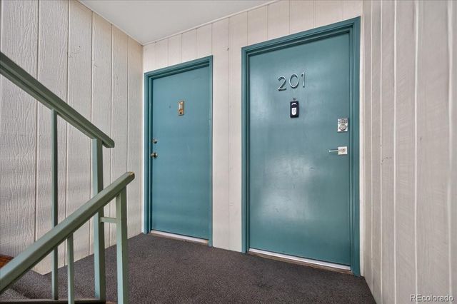 2150 S Vaughn Way 202D, Aurora, CO 80014