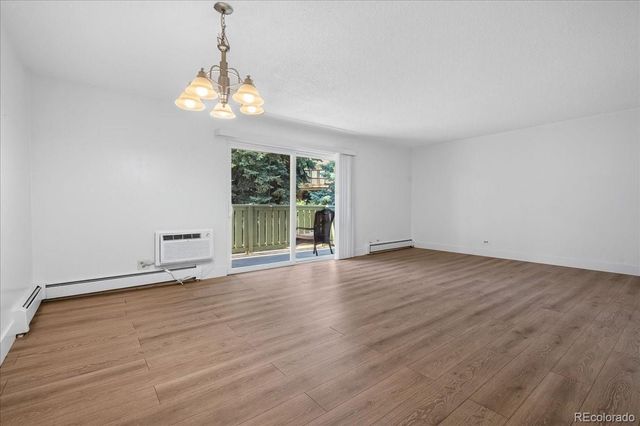 2150 S Vaughn Way 202D, Aurora, CO 80014