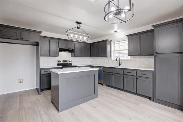 517 Bob White Drive, Purcell, OK 73080