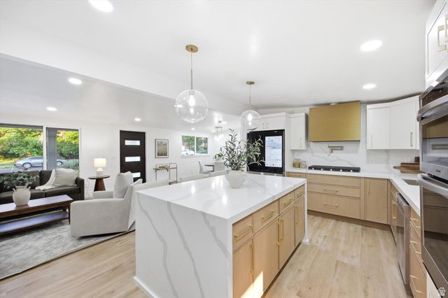 3340 S TERRACE VIEW, Salt Lake City, UT 84109