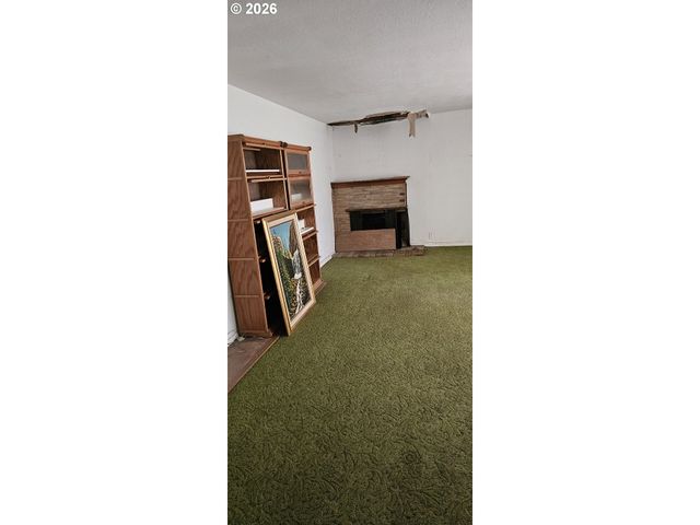 1731 Nw KEASEY St, Roseburg, OR 97471