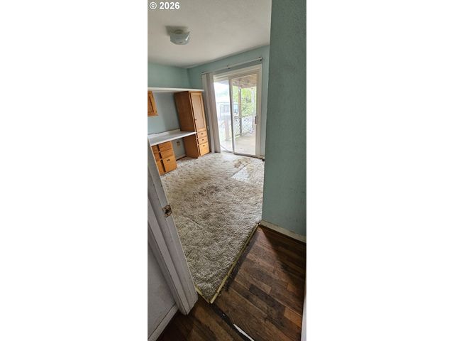 1731 Nw KEASEY St, Roseburg, OR 97471