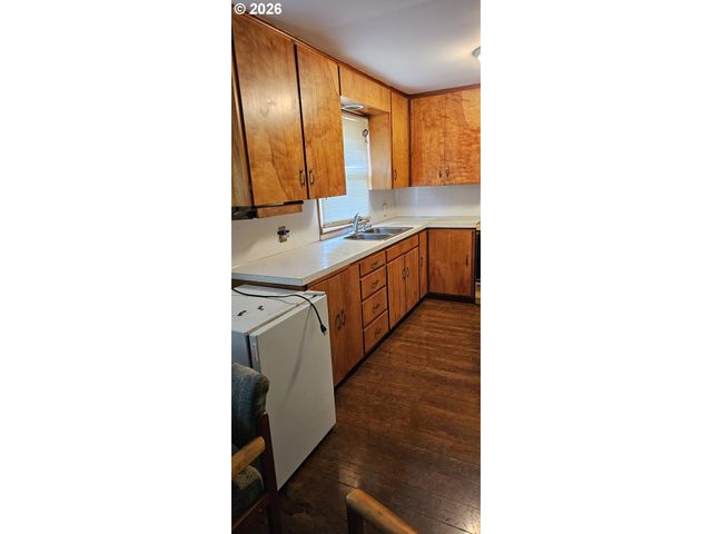 1731 Nw KEASEY St, Roseburg, OR 97471