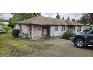 1731 Nw KEASEY St, Roseburg, OR 97471