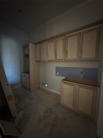 329 Autumn Ridge Drive, Bossier City, LA 71111