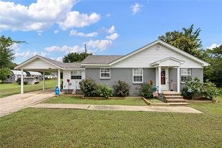 8963 Us Highway 64, Atkins, AR 72823