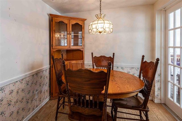 2804 LINTHICUM PLACE, Tampa, FL 33618